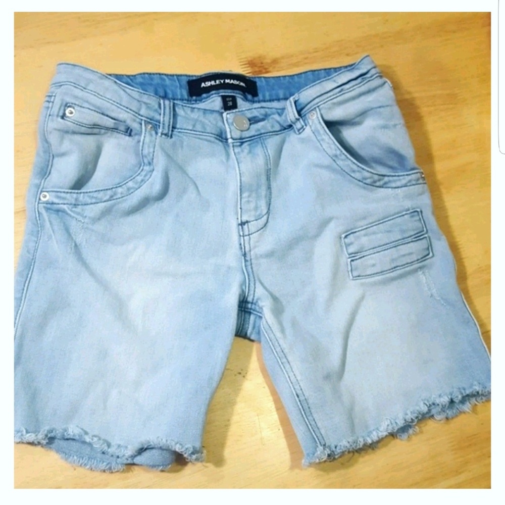 Ashley Mason jean shorts frayed sz 28